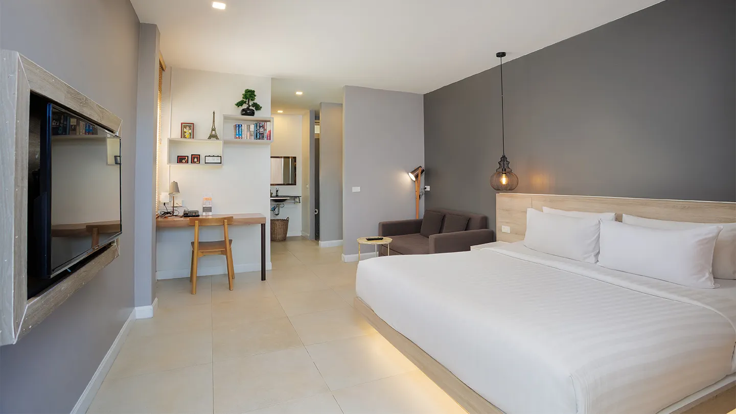Superior King Room