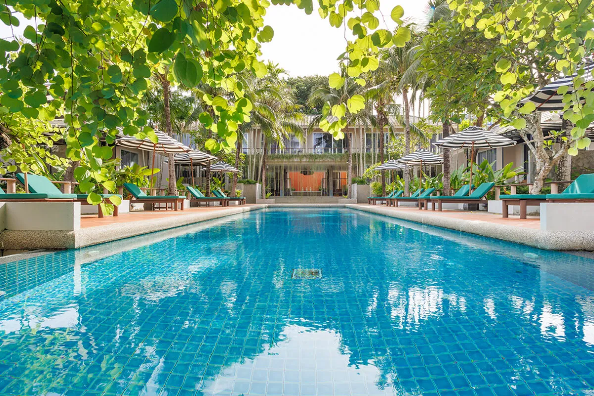 https://signaturephuket.websmart.asia/wp-content/uploads/2026/05/swimming-pool-04-1200x800-1.webp